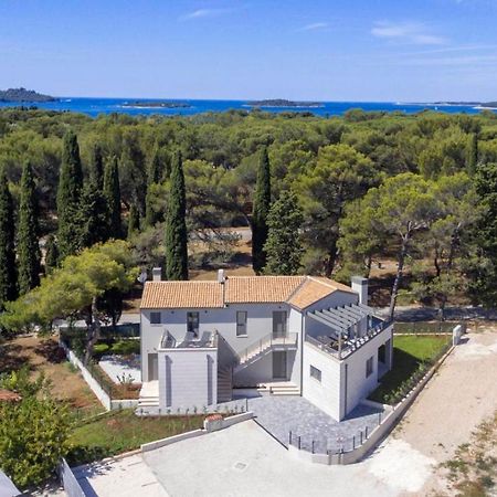 Villa Pinia Fazana Fažana Exterior foto